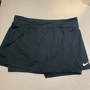 NIKE Skort